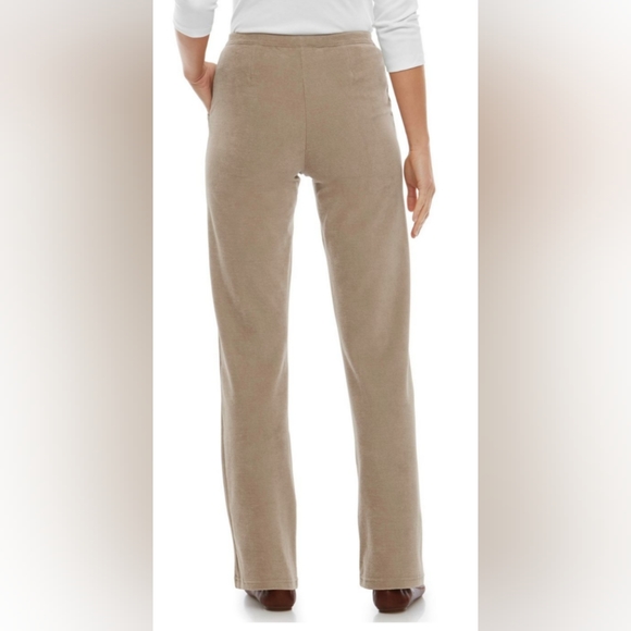 NWT LLBean Perfect Fit Knit Cords Straight Leg, Large Petite - Soft Khaki - Picture 8 of 8